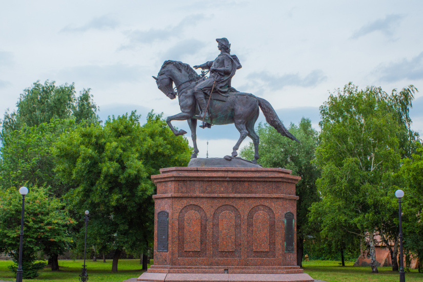 Памятник Петру I. Бийск