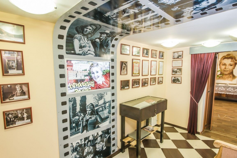 зал музея Екатерины Савиновой в Ельцовке_museumsavinova.jpg зал музея Екатерины Савиновой в Ельцовке_museumsavinova.jpg