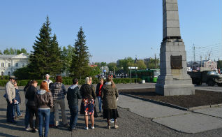 Преподаватели и студенты АлтГТУ прошли по маршруту «По следам И.И. Ползунова»