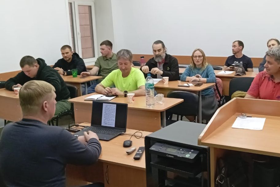 слушатели курсов переподготовки инструкторов-проводников_asu.ru.jpg слушатели курсов переподготовки инструкторов-проводников_asu.ru.jpg