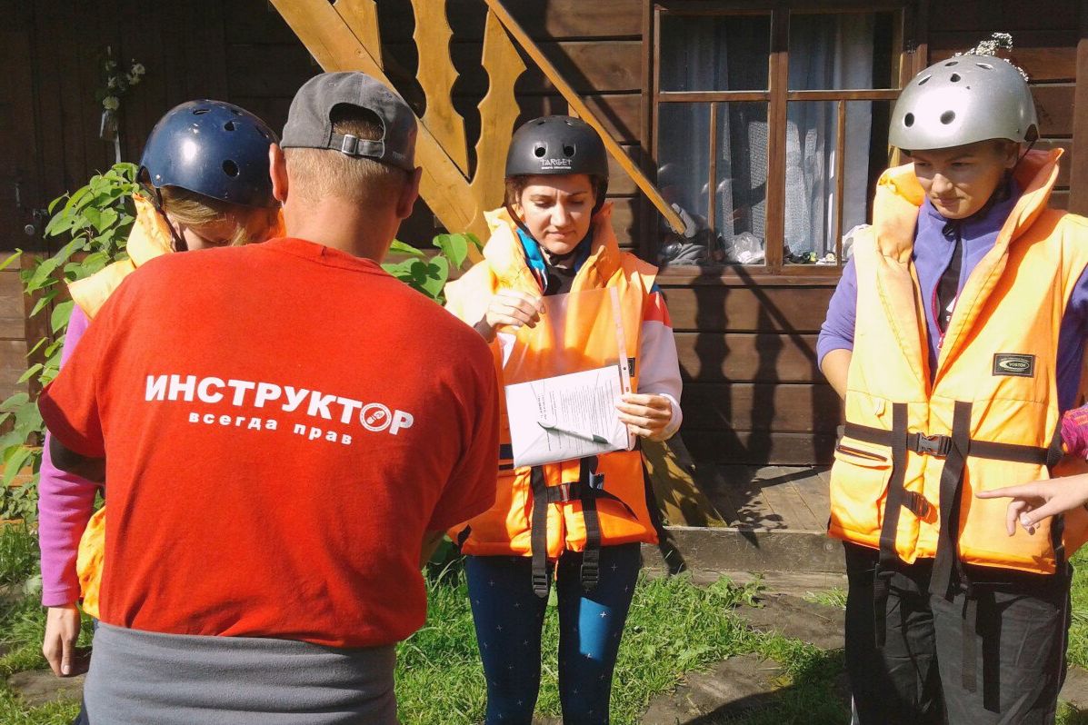 инструктор группы водников_Валерий Степанюк.jpg инструктор группы водников_Валерий Степанюк.jpg